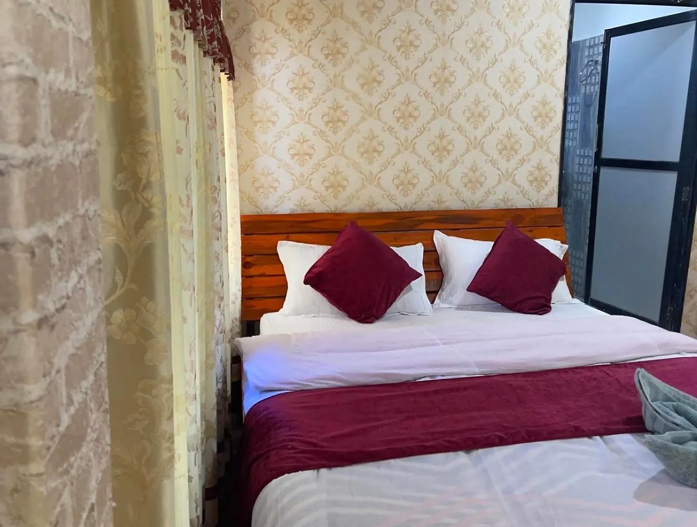 **  Hotel Mountains Mirror Dhulikhel Nepal